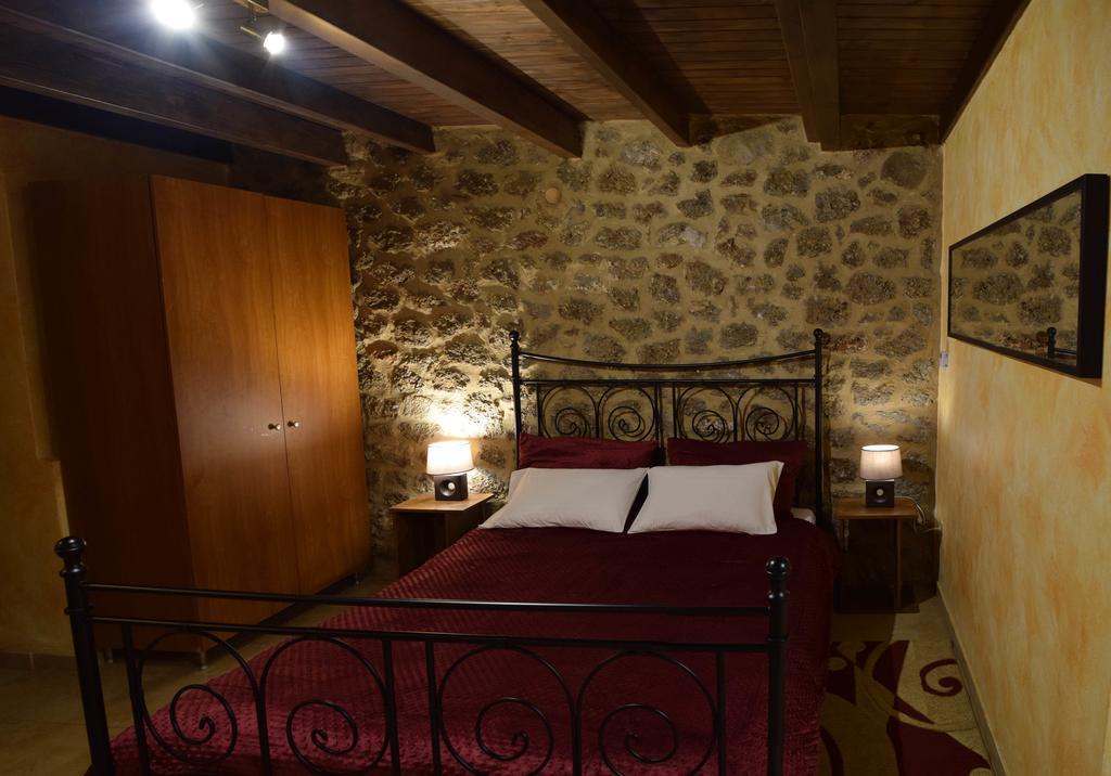 Paliokastro Guesthouse Kato Sinikia Trikalon Camera foto