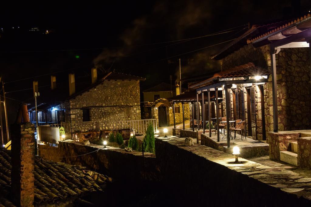Paliokastro Guesthouse Kato Sinikia Trikalon Esterno foto