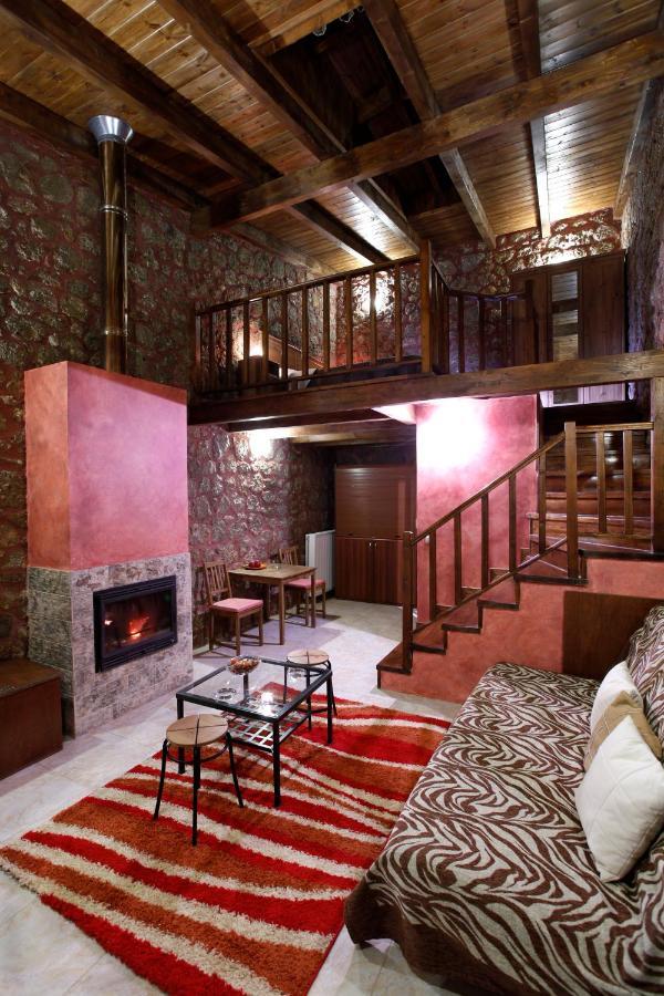 Paliokastro Guesthouse Kato Sinikia Trikalon Esterno foto